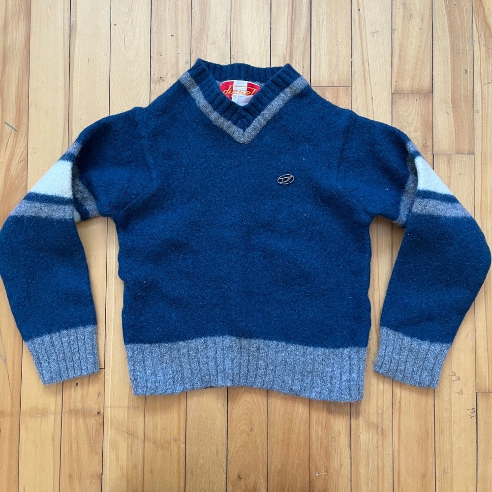 Diesel Knitwear V Neck Sweater Blue Grey Stripe Boys Size L. Felted. Shrunk - Picture 5 of 11